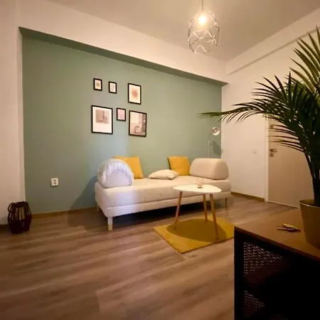 Urban Apartment Bucharest